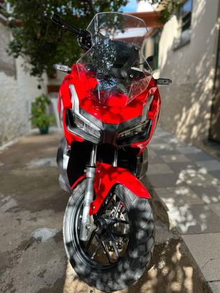 HONDA ADV 